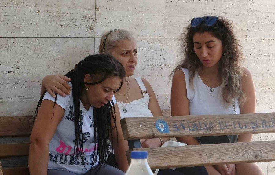 Acılı Annenin Sözleri Yürekleri Dağladı: "sahip Çıkamadım Oğluma"
