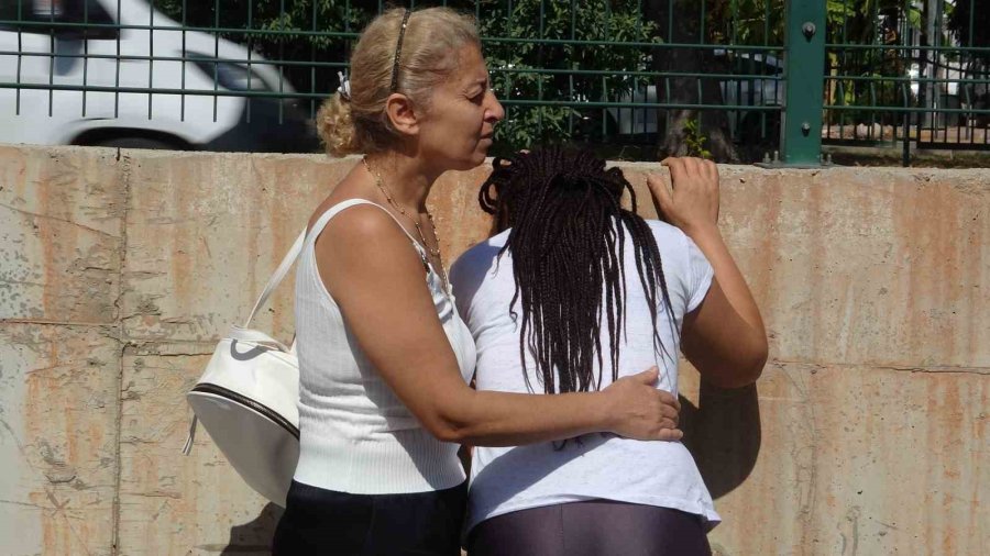 Acılı Annenin Sözleri Yürekleri Dağladı: "sahip Çıkamadım Oğluma"