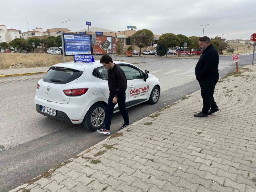 Yeni Yönetmelikle Ehliyet Almak Daha Zor Hale Gelecek