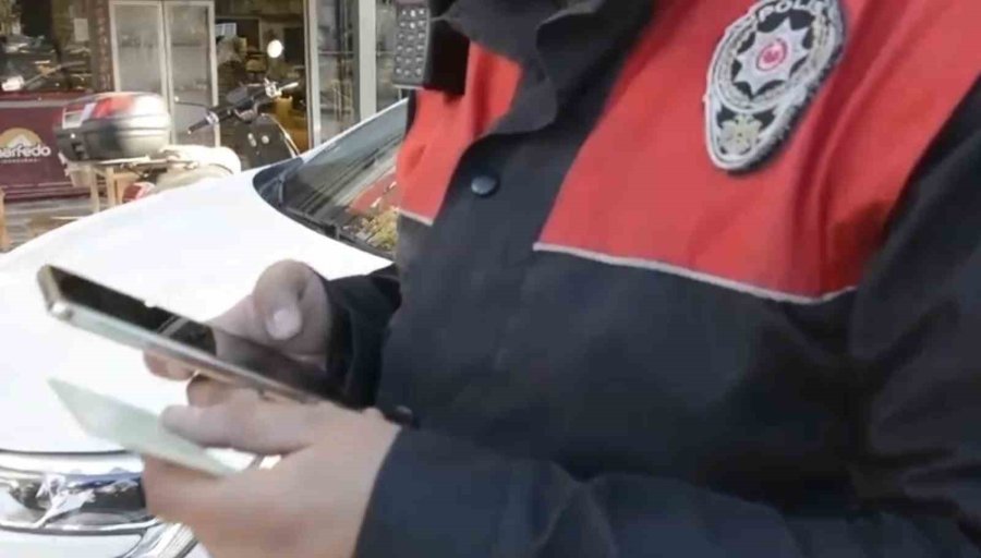 Kayseri Polisinden Narko-okul Uygulaması: 127 Kişi Sorgulandı