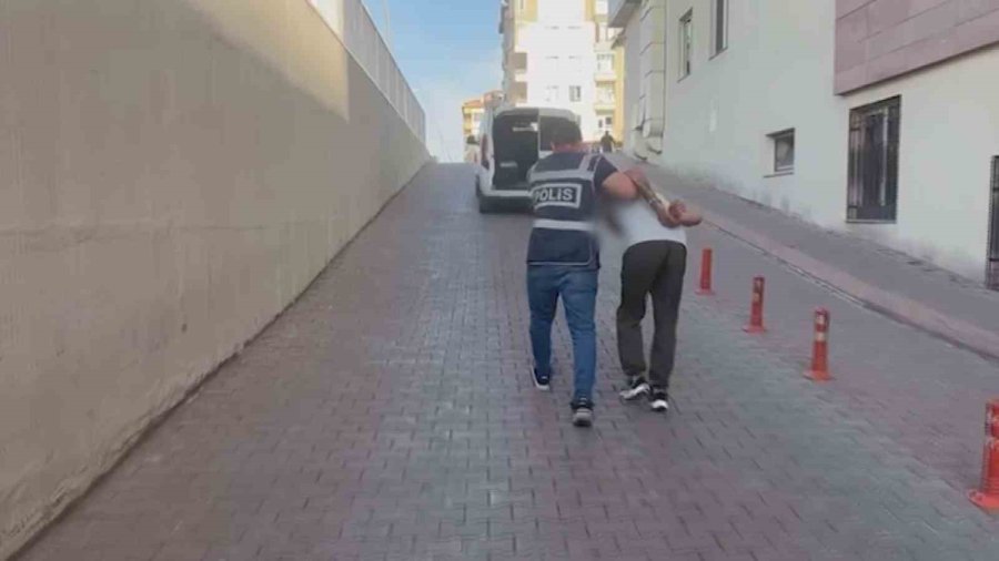 Cezaevi Firarisi Zehir Taciri Polisten Kaçamadı