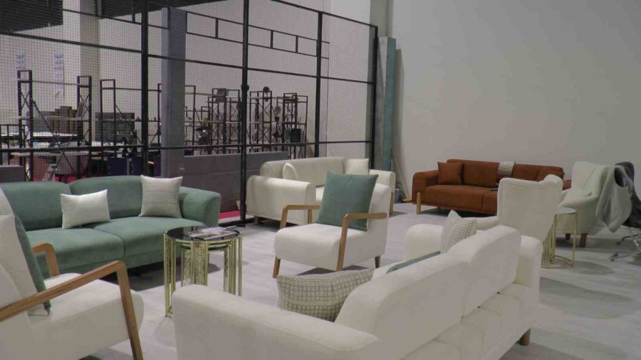 Hafta Sonu Mobilyada Halk Günü