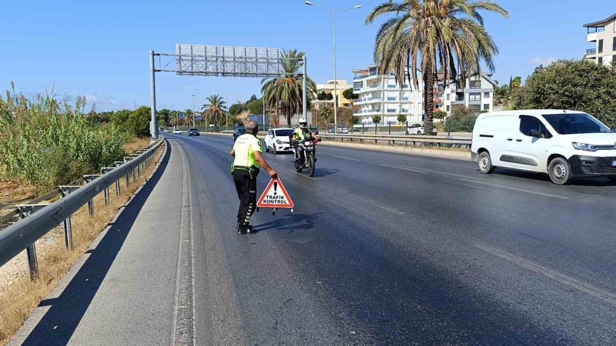 Yola Dökülen Mazot, Kazalara Neden Oldu