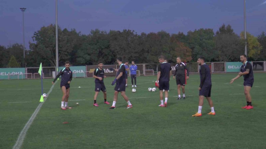 Kayserispor, Sinan Kaloğlu’yla İlk Antrenmanını Yaptı