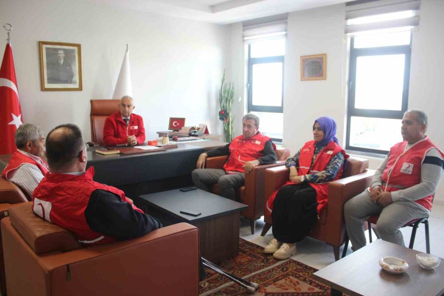 Türk Kızılay’ı Engellileri Sevindirdi