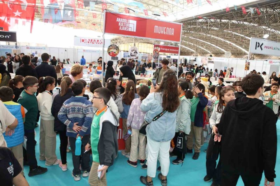 Aksaray’da 6. Kitap Günleri Başladı