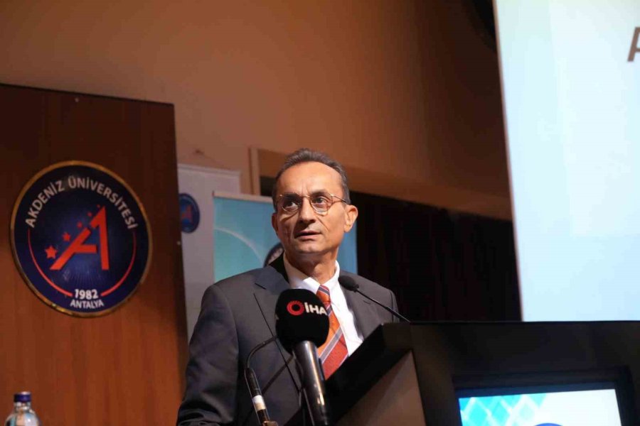 60+ Tazelenme Üniversitesinin İhtiyar Delikanlıları Dersbaşı Yaptı