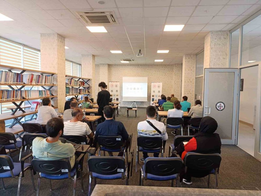 Baka Desteğiyle E-ticaret Ve Mikro İhracat Eğitimi Gerçekleştirildi