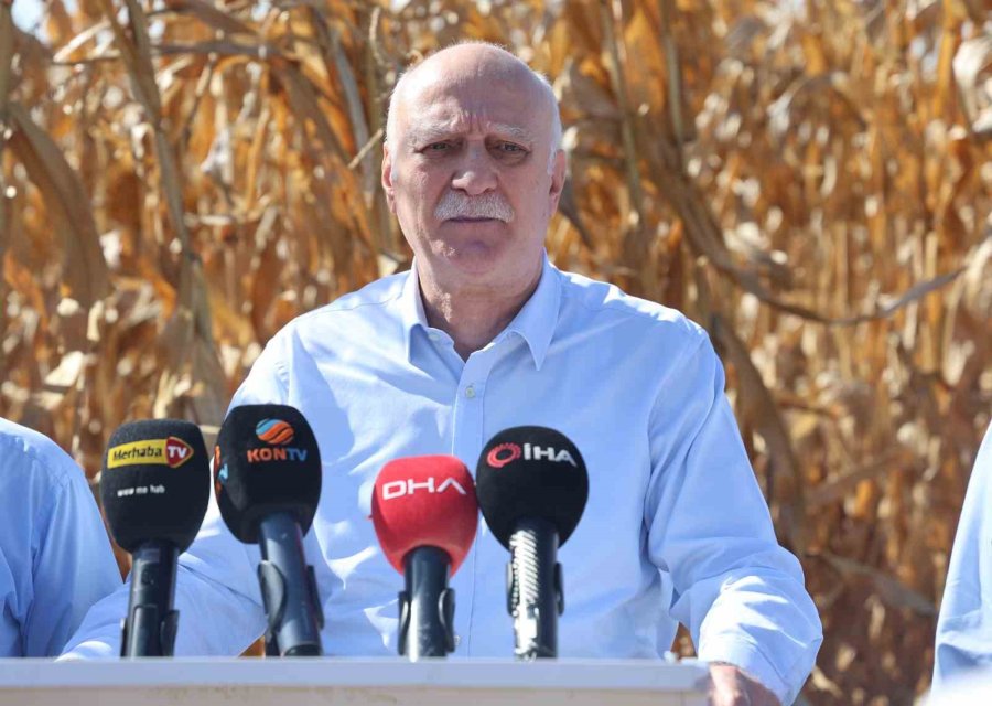 Tzob Başkanı Bayraktar, Dünya Gıda Günü’nde Konya’da Mısır Hasadına Katıldı