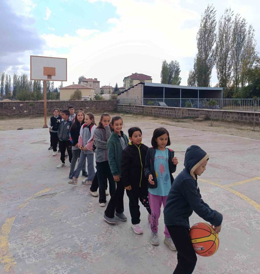 Spor Yap Zinde Kal Etkinliği Tomarza’da