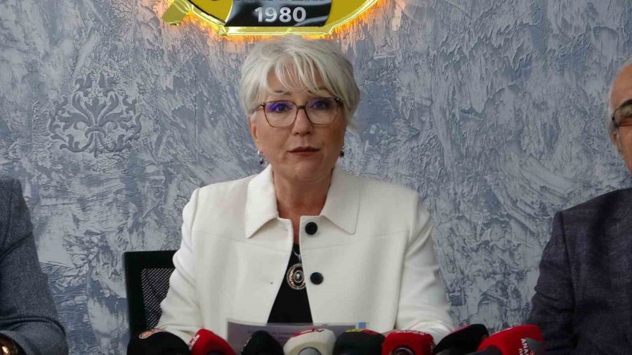 Sema Karaoğlu: “anayasamızın İlk Dört Maddesi, Cumhuriyetimizin Ve Demokrasimizin Teminatıdır”