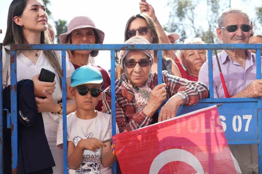 Antalya’da Cumhuriyet Coşkusu