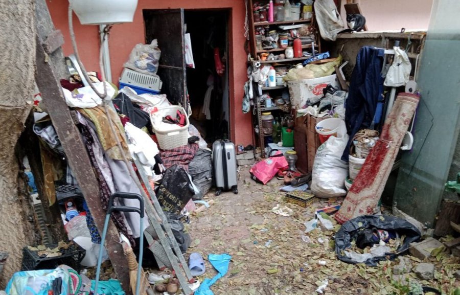 ’çöp Ev’den 24 Ton Çöp Çıktı