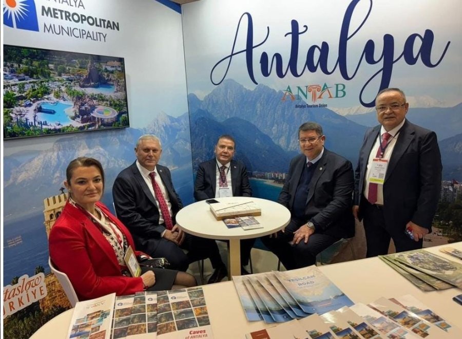 Londra’da Kemer Rüzgarı Esti