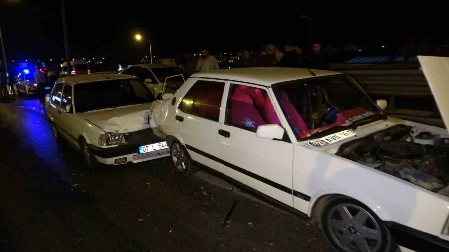 Fiat Tofaş’ların 3 Araçlı Zincirleme Kazası