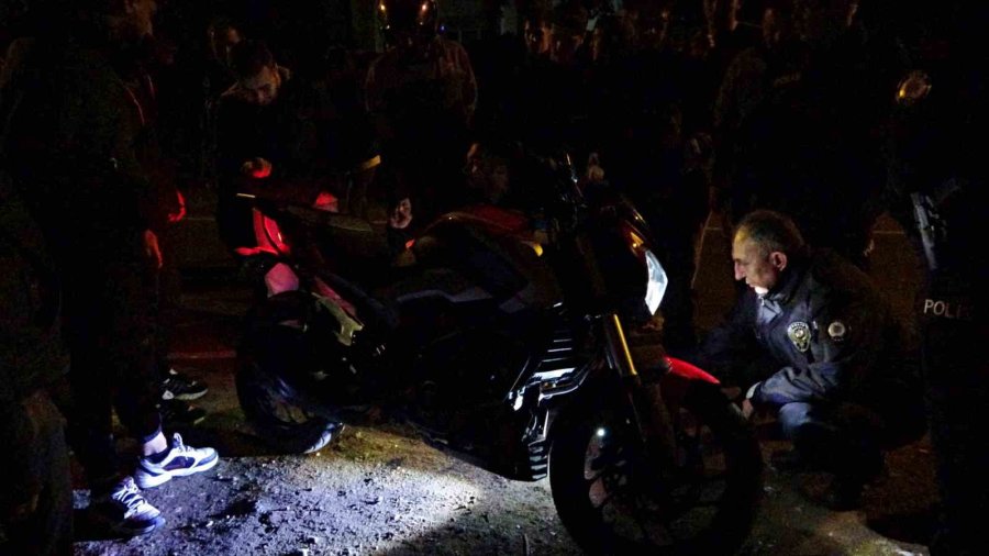 Çalınan Motosikletini Kurye Arkadaşlarından Oluşturduğu Arama Timi İle Buldu