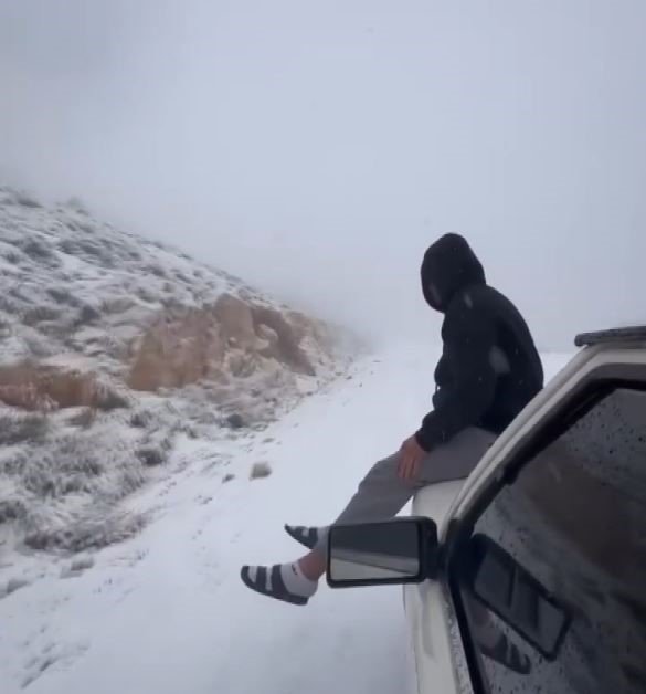 Antalya’da Kar Manzaralı Deniz Keyfi