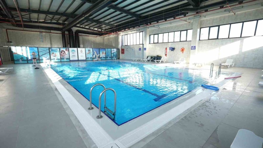 Başkan Büyükkılıç: "kayseri’ye Engelsiz Havuz Kazandırdık"