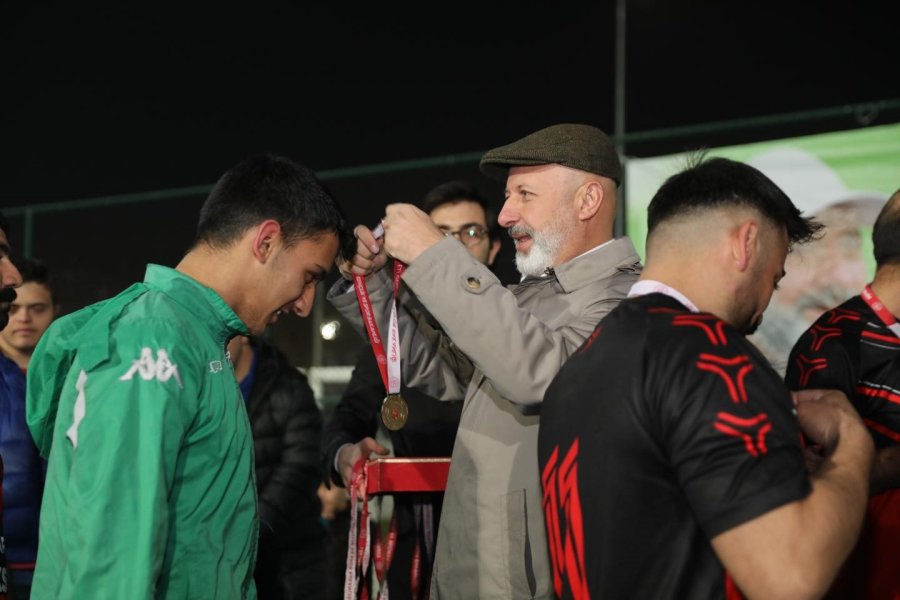 Mahalleler Arası Futbol Turnuvası’nın Finalisti Boztepe