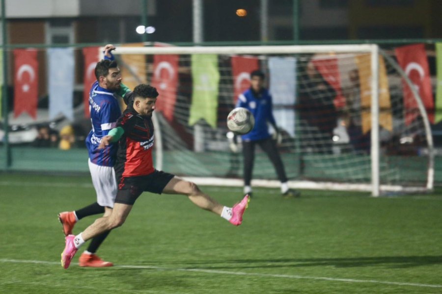 Mahalleler Arası Futbol Turnuvası’nın Finalisti Boztepe