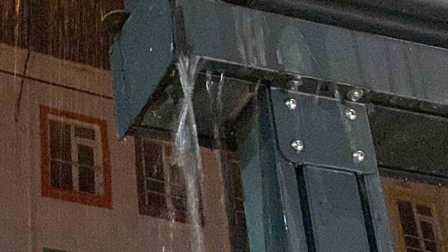 Mersin’in Yüksek Kesimlerinde Kar, Sahilde Yağmur Etkili Oldu