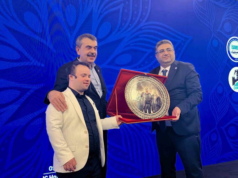 Bakan Tekin: "özel Eğitime İhtiyaç Duyanlara Verilecek Bireysel Eğitim Desteğini Sabit Göstergeye Endekslersek Çok Güzel Olacak"