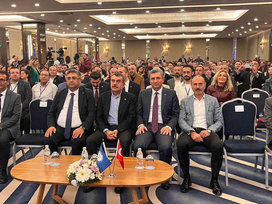 Bakan Tekin: "özel Eğitime İhtiyaç Duyanlara Verilecek Bireysel Eğitim Desteğini Sabit Göstergeye Endekslersek Çok Güzel Olacak"