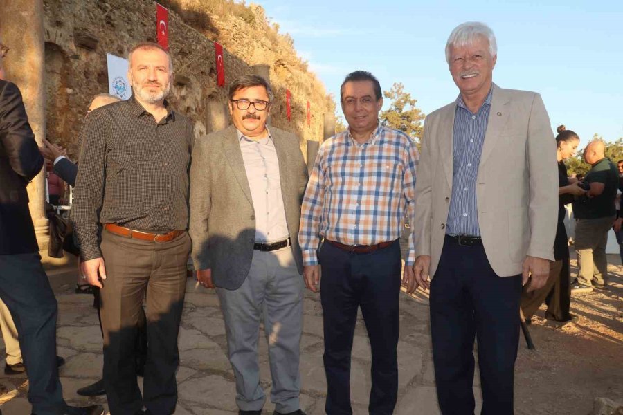 Syedra’nın Tarihi Kitap Oldu