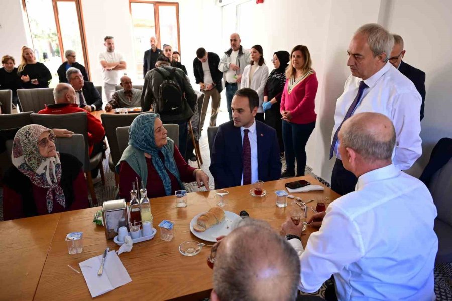 Kepez’de Huzurevinde Konaklama Ücretine Zam Yapılmayacak