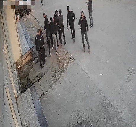 “polisimizi Seviyoruz” Diyen Firarinin Yakalanma Anına Ait Kamera Görüntüsü Ortaya Çıktı