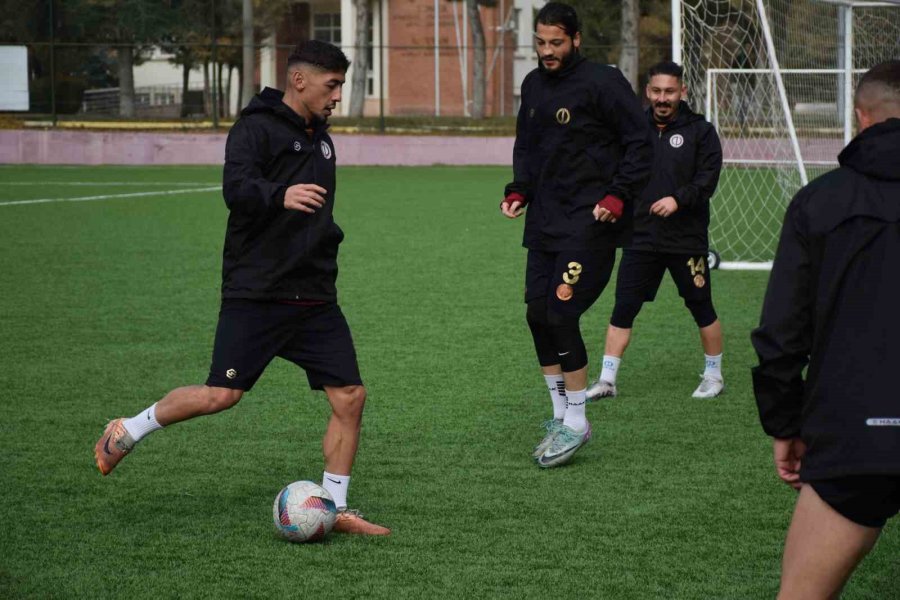 Anadolu Üniversitesi, Karşıyaka Maçı Hazırlılarını Tamamladı