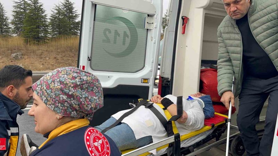 Eskişehir’de Otobüs Kazası: 1 Ölü, 1’i Ağır 42 Yaralı