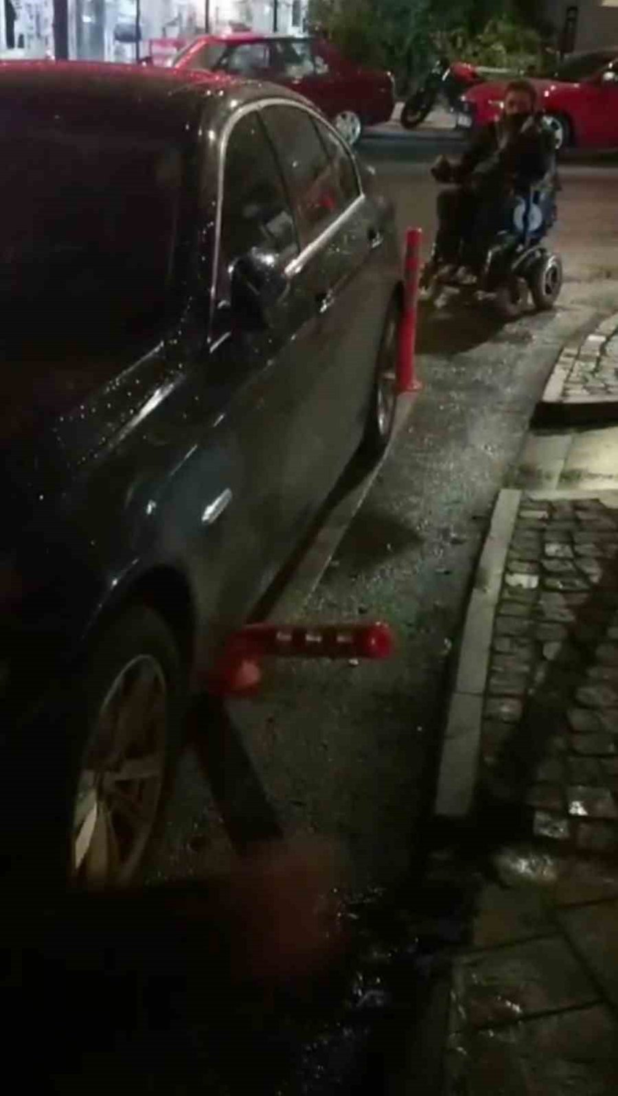 Bedensel Engelli Adamın ’rampa’ Çilesi