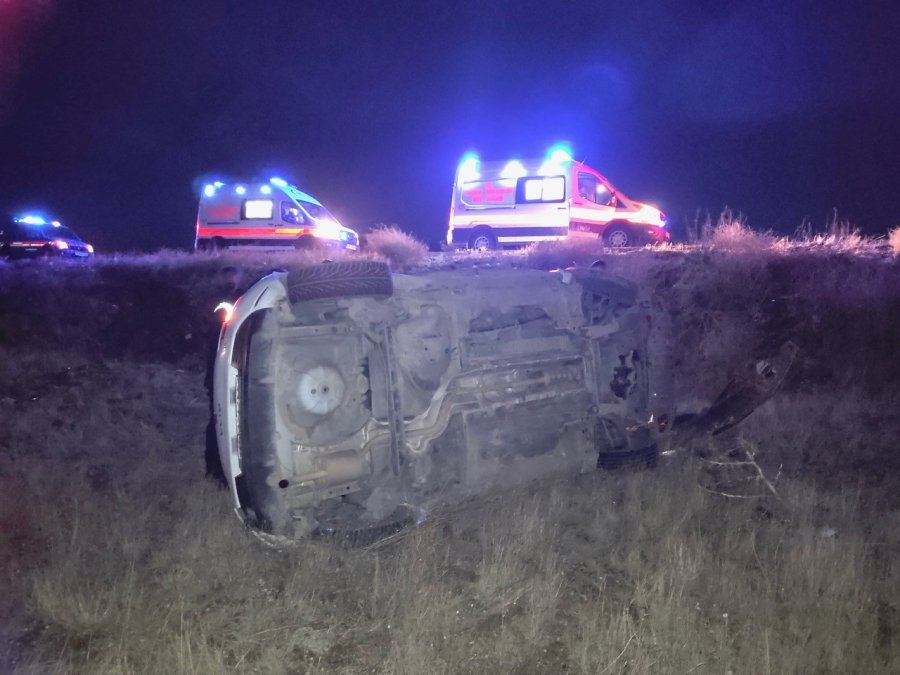 Konya’da Otomobil Takla Attı: 3 Yaralı
