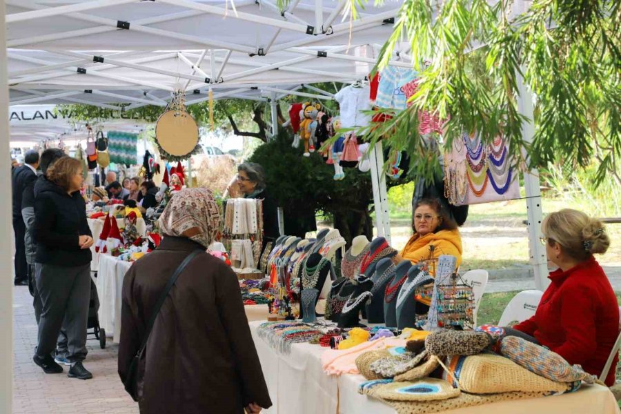 Alanya’da El Sanatları Üretici Pazarı Açıldı
