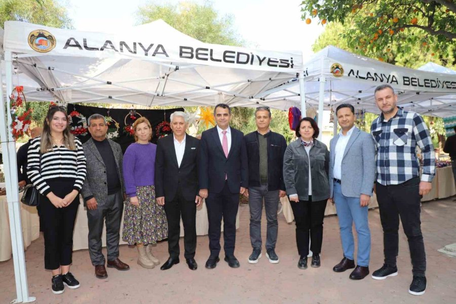 Alanya’da El Sanatları Üretici Pazarı Açıldı