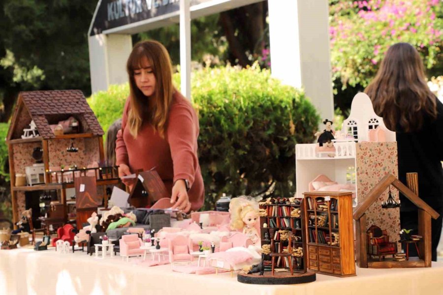 Alanya’da El Sanatları Üretici Pazarı Açıldı