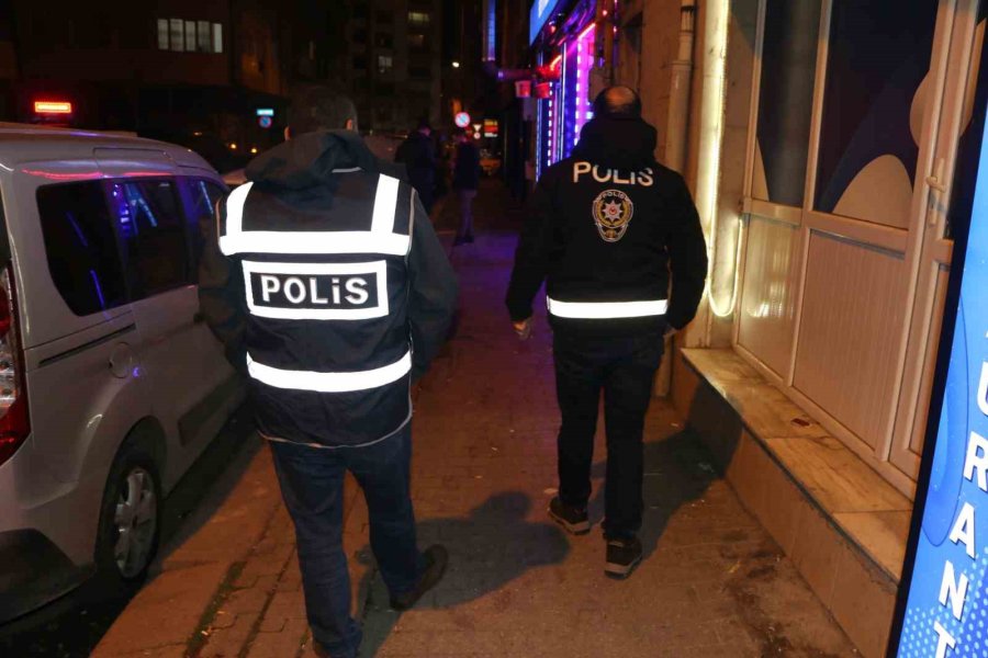 Polis Ekiplerinden Geniş Çaplı Denetim