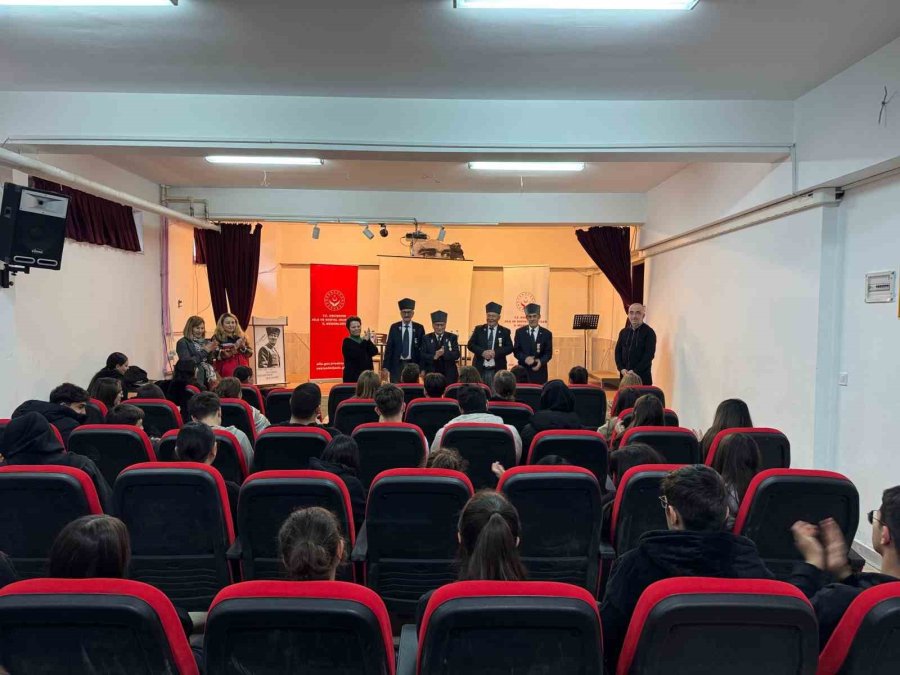 Gaziler, Lise Öğrencileri İle Buluştu