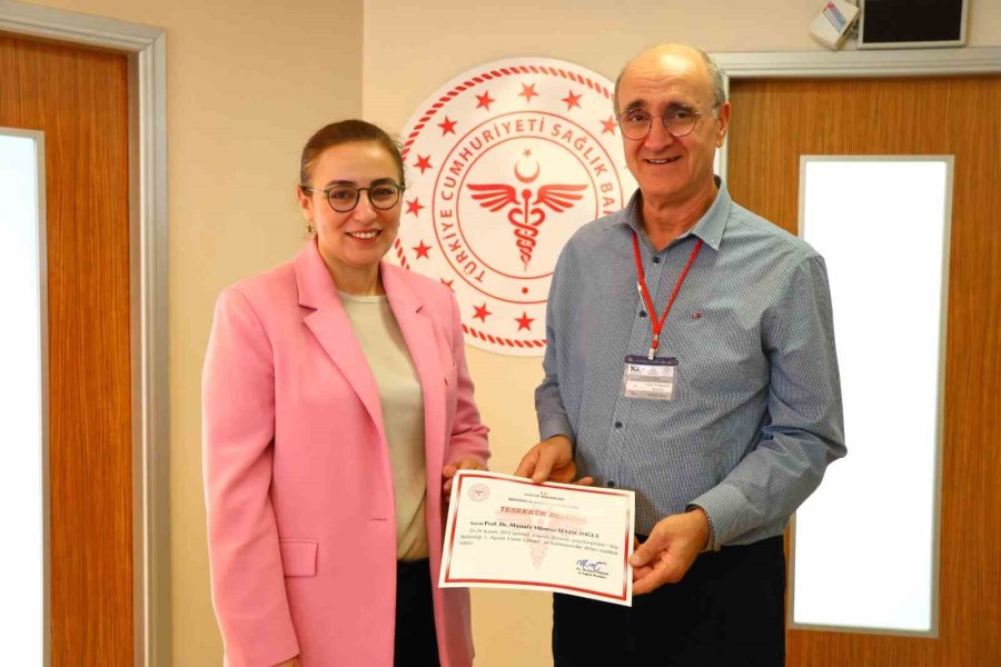 Aile Hekimliği Uyum 1. Aşama Sertifikalı Eğitim Programı Tamamlandı