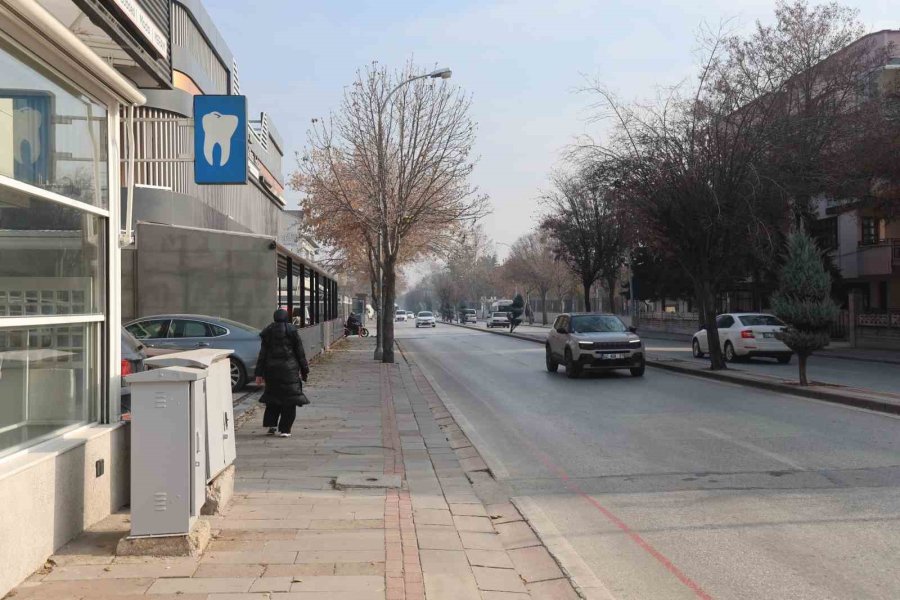 Hem Ters Hem De Geri Geri Gelip Çarptığı Yaşlı Kadının Hayatını Kararttı