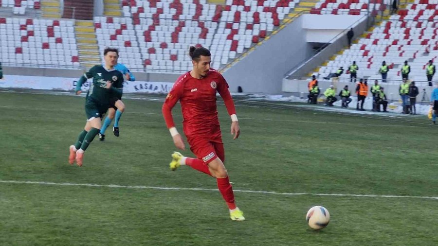 Tff 2. Lig: Karaman Fk: 1 - Giresunspor: 1