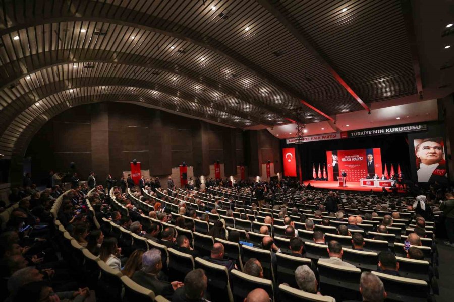 Başkan Böcek, Chp’li Belediye Başkanları Çalıştayı’na Katıldı