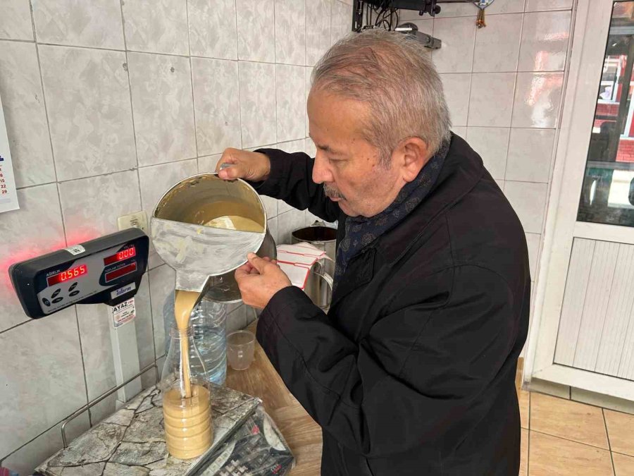 Kış Mevsimi Pekmez Ve Tahine Olan Talebi Artırdı