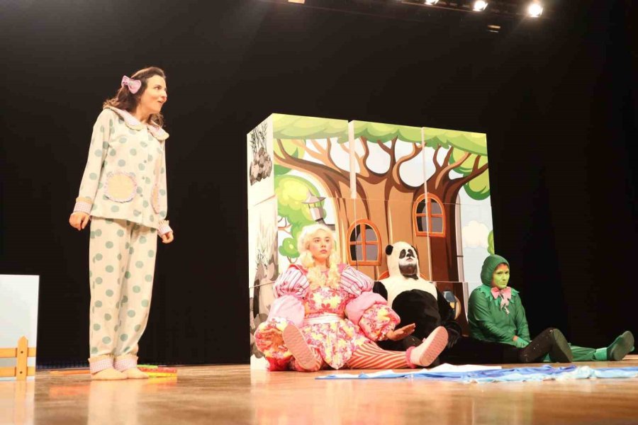 Kepez Kent Tiyatrosu’ndan Çocuklar İçin “bu Benim Masalım”