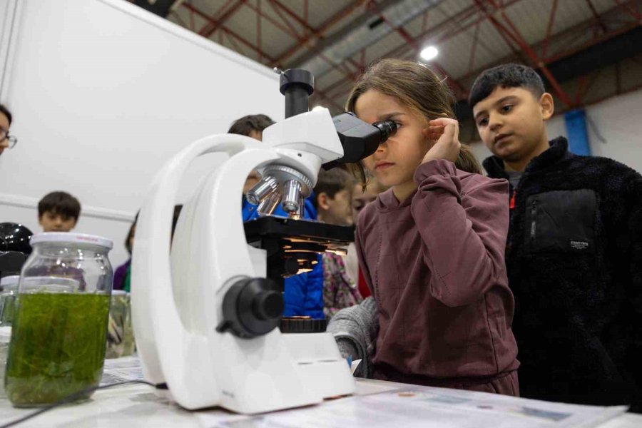 Mersin Büyükşehir Belediyesi, Bilim Şenliğinde Yerini Aldı