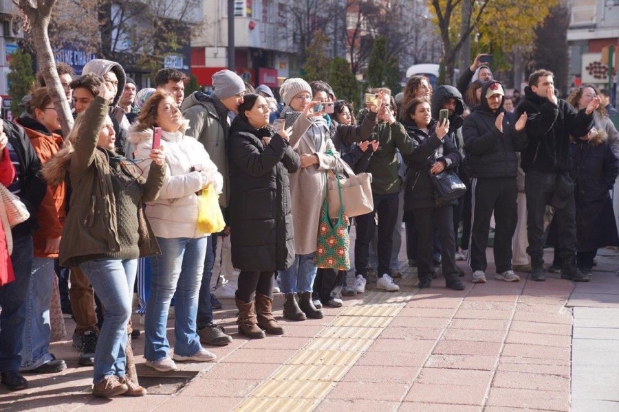 Eko Şov Ritim Grubu’ndan Eskişehirlilere Konser
