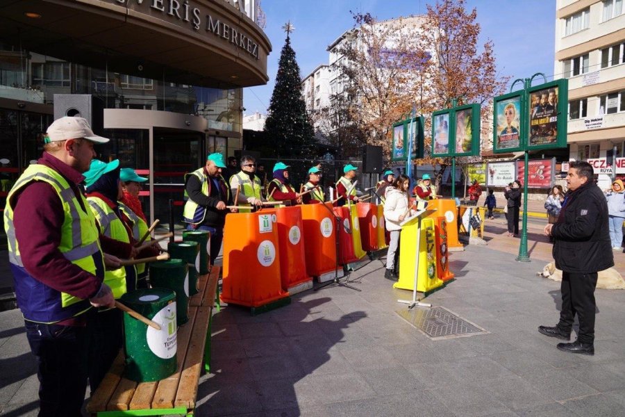 Eko Şov Ritim Grubu’ndan Eskişehirlilere Konser