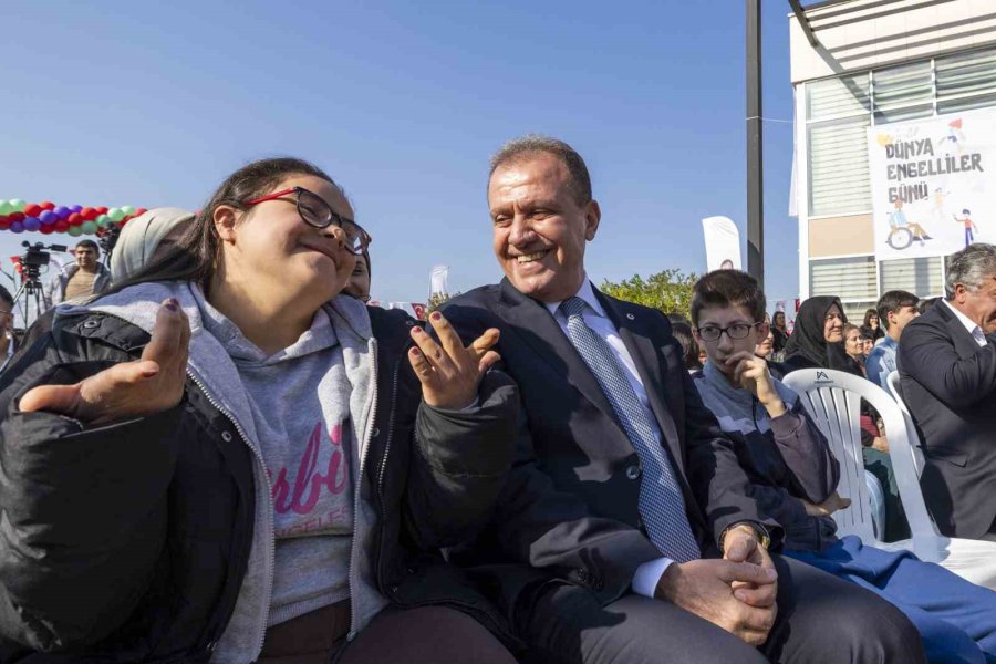 Seçer: "ilklerin Belediyesiyiz"