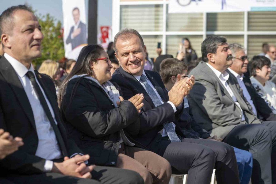 Seçer: "ilklerin Belediyesiyiz"